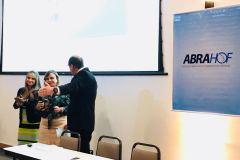 c91473c3-a640-4365-af21-ea8da7bbecb4